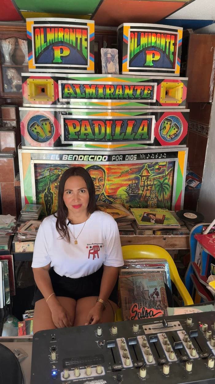 Edna Martinez Listening Set + Talk