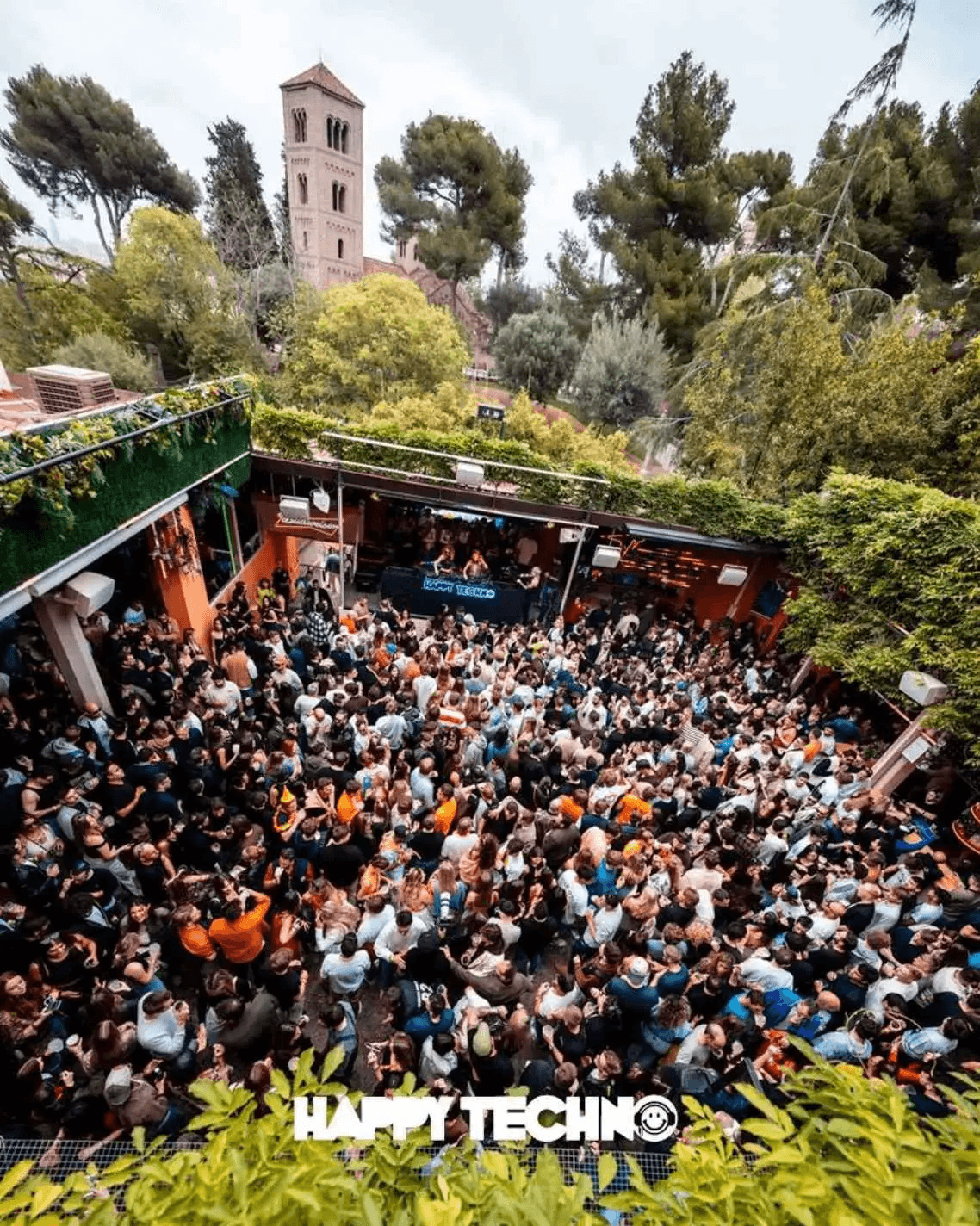 Happy Techno at La Terrrazza Open Air - Sonar Week Opening