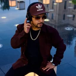 DJ HIPnotic