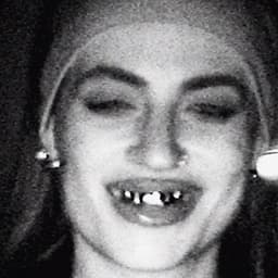 COUCOU CHLOE