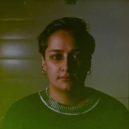 Nesa Azadikhah