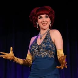 Lucy Darling (Carisa Hendrix)