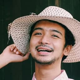 Zim Ahmadi