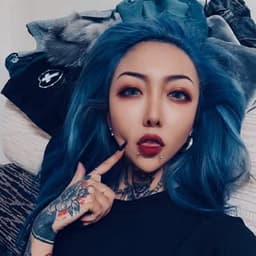 TT