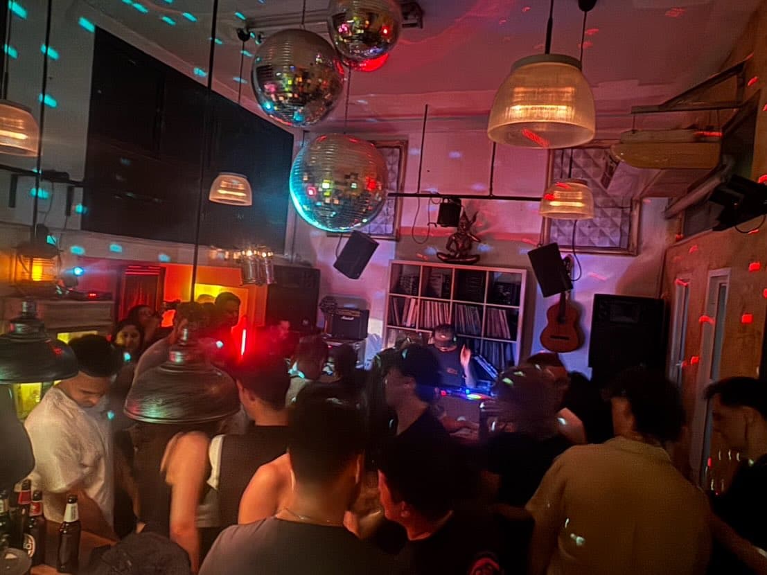 WEDNESDAY MINIMAL HOUSE'n'TECHNO 'VINYL SESSIONS' presents; plazdj (Strictly Vinyl)