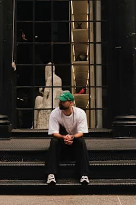 Solmates Presents Samm & More For F1 Closing Party