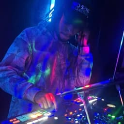 DJ Hank