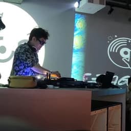 DJ Seagull